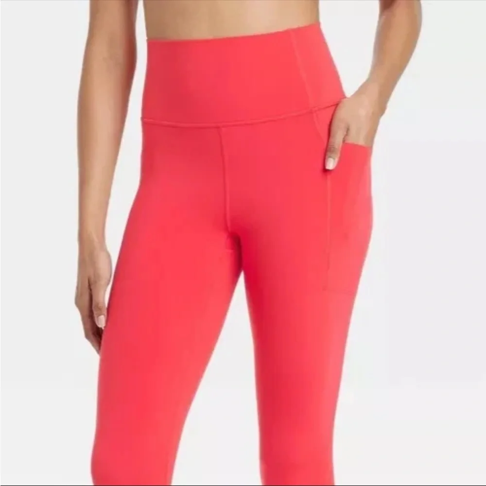 NWT All in Motion 2 piece set Women’s Small  Leggings Ultra High Rise - Picture 3 of 15